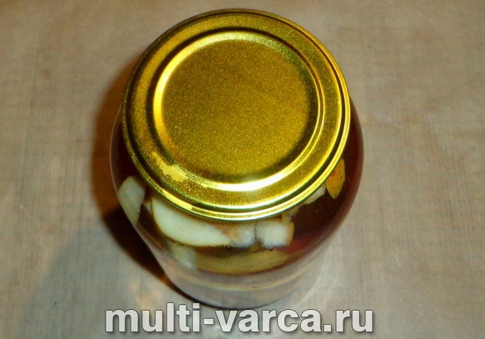 Компот із груш і аґрусу на зиму