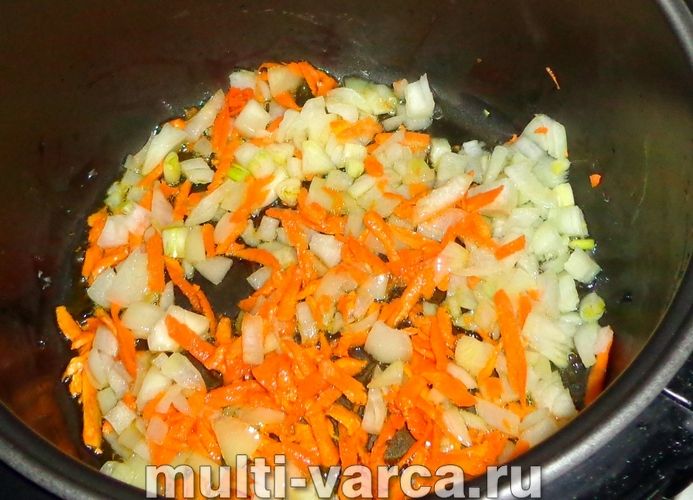 Курячі сердечка з гречкою в мультиварці