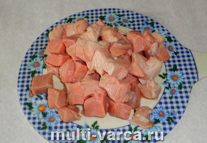 Квашена капуста зі свининою в мультиварці