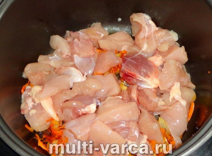 Лагман із куркою в мультиварці