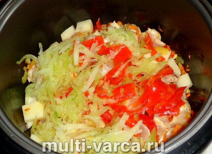 Лагман із куркою в мультиварці