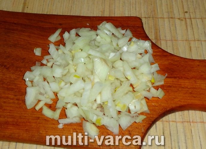 Макарони з грибами в мультиварці