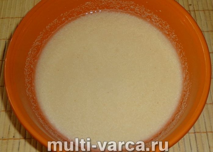 Манник без яєць у мультиварці