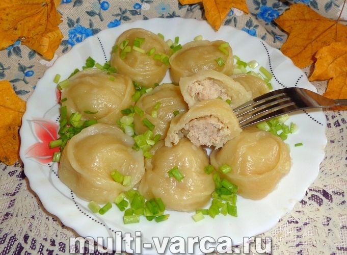 Манти з куркою в мультиварці