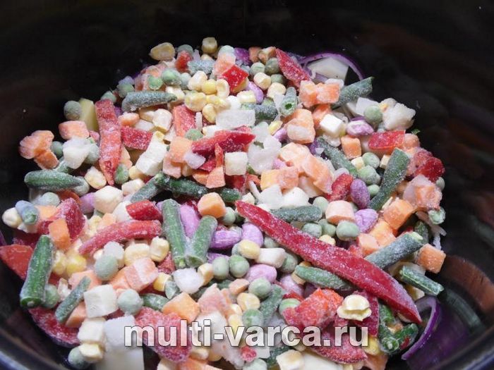Мексиканська суміш із картоплею в мультиварці