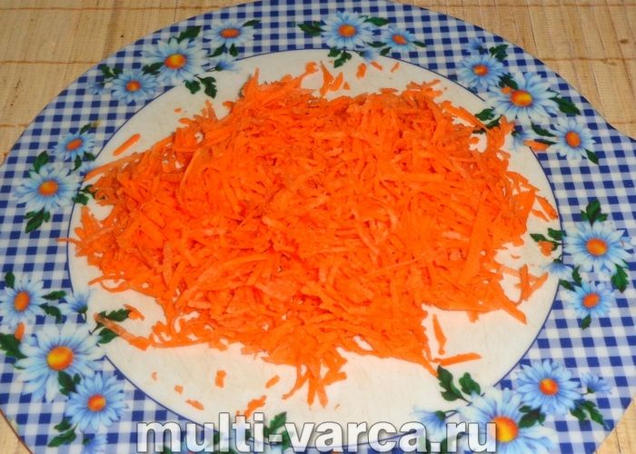 Морквяний торт у мультиварці