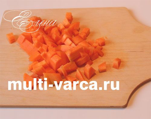 Печеня з м'ясом і картоплею в мультиварці