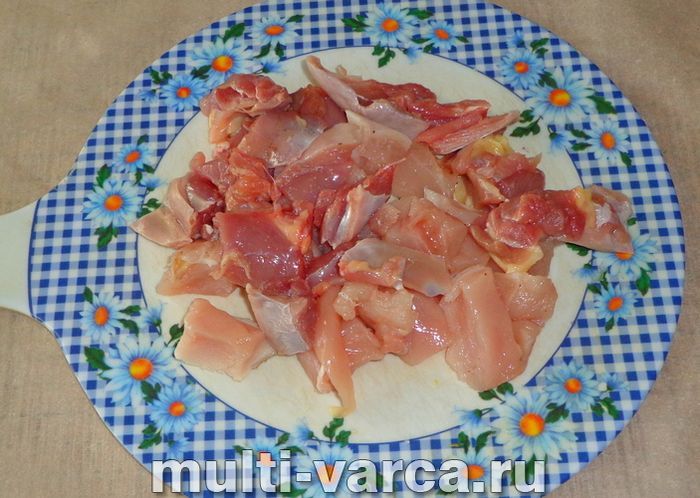 Перловка з куркою та грибами в мультиварці