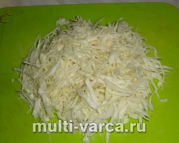 Пиріг із капустою в мультиварці