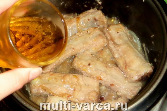 Реберця в пиві в мультиварці