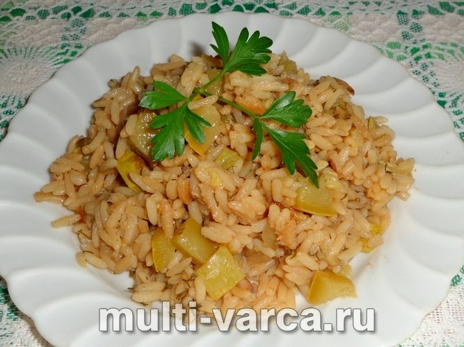 Рис із кабачками в мультиварці