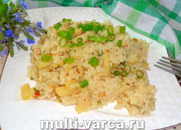 Рис із кальмарами в мультиварці