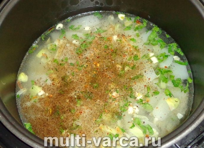 Рис із кальмарами в мультиварці