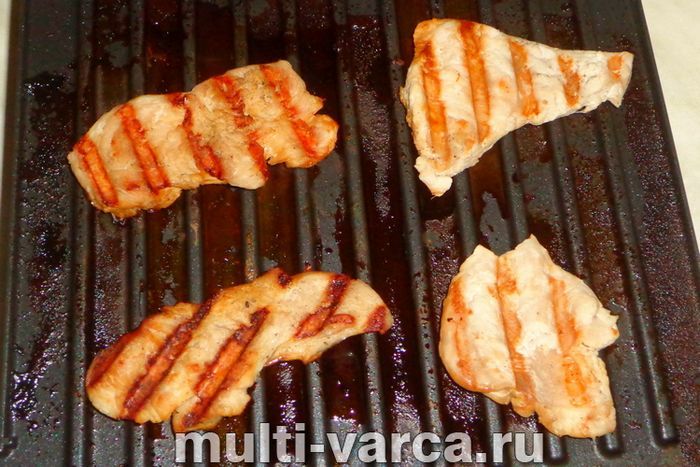 Стейк індички на електрогрилі