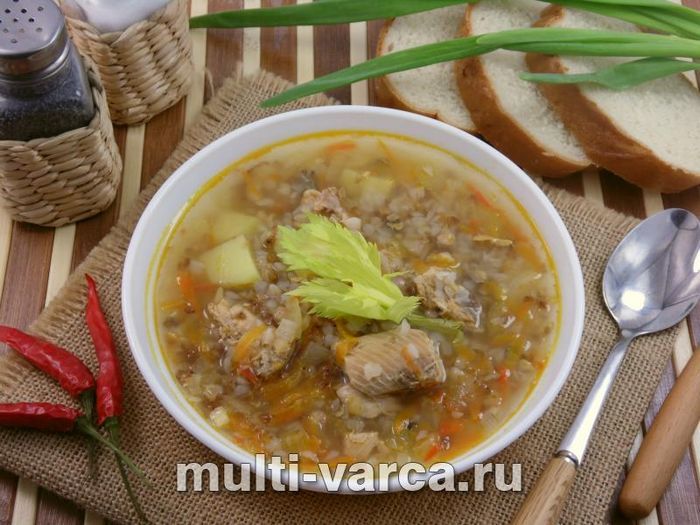 Суп із лосося з гречкою
