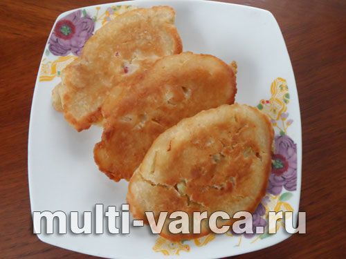 Ванільні сирники з яблуками та вівсяною крупою