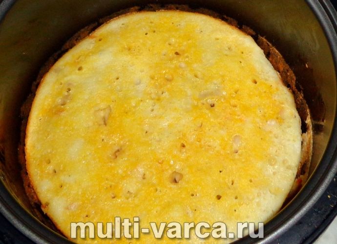 Заливний пиріг у мультиварці