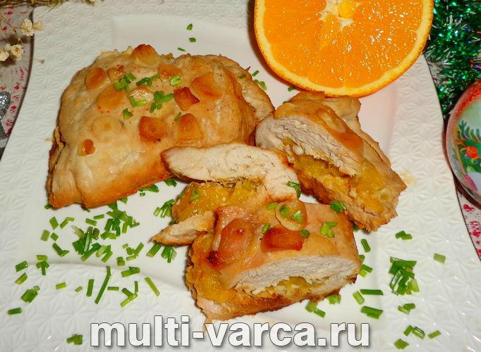 Запечене філе індички з апельсинами та часником