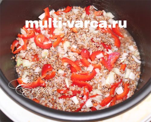 Запіканка з гречаної каші в мультиварці