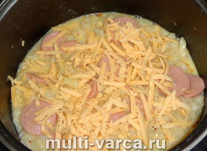 Запіканка з макаронів і сосисок у мультиварці