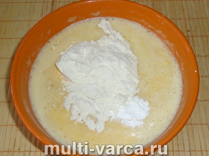 Апельсиновий манник у мультиварці