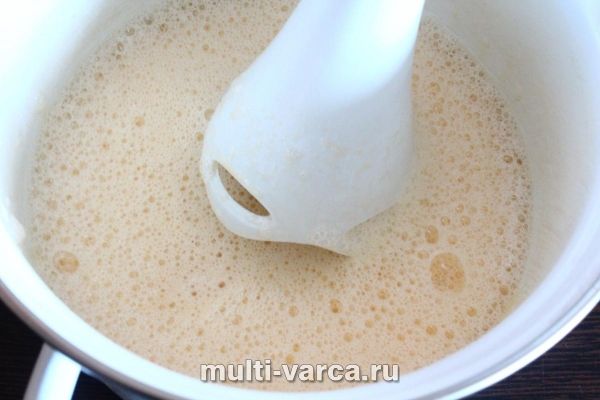 Ажурні дріжджові млинці