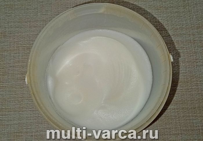Бісквітне печиво в духовці з мандаринами та курагою