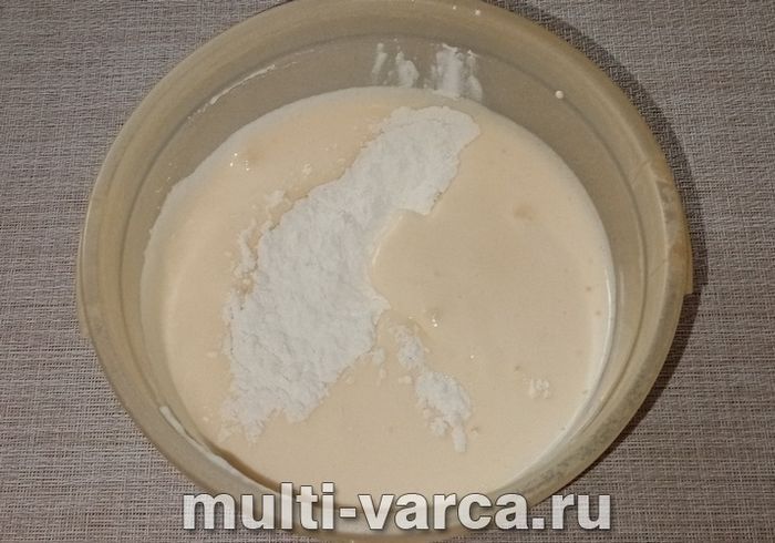 Бісквітне печиво в духовці з мандаринами та курагою