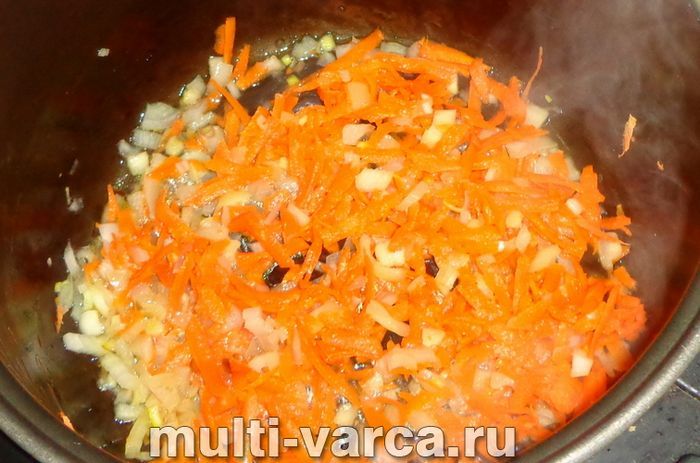 Булгур із куркою в мультиварці