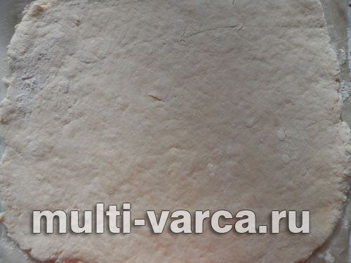 Галета із сирного тіста з ягодами