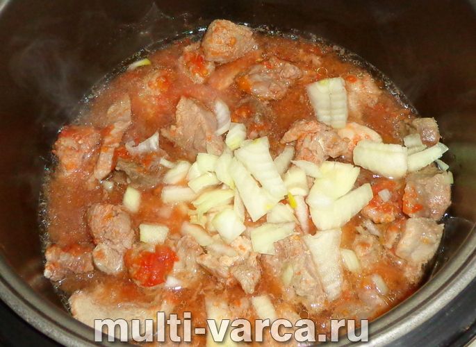 Харчо зі свинини в мультиварці
