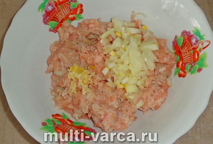 Хінкалі на пару в мультиварці