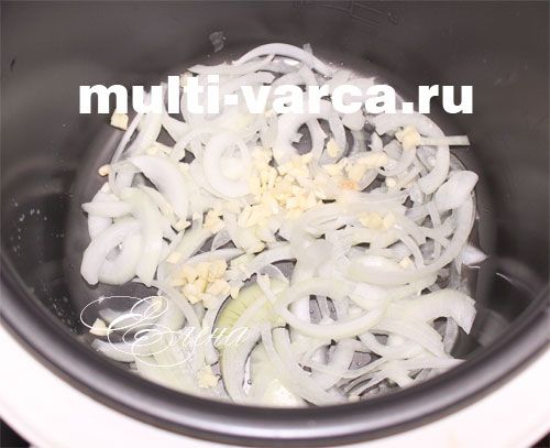 Італійська фритата з овочами та сиром у мультиварці