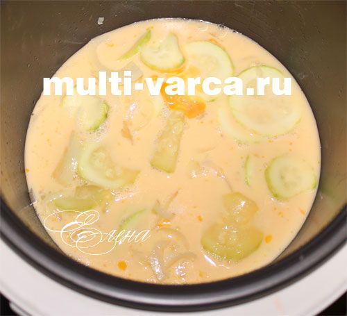 Італійська фритата з овочами та сиром у мультиварці