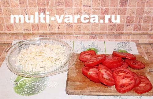 Італійська фритата з овочами та сиром у мультиварці