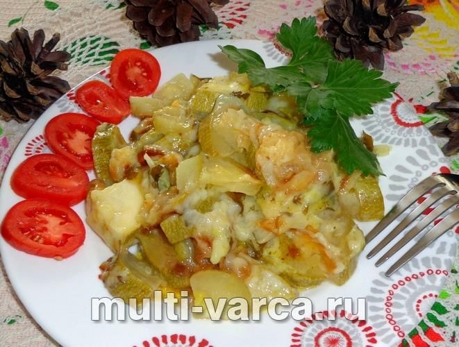 Кабачки тушковані в сметані в мультиварці