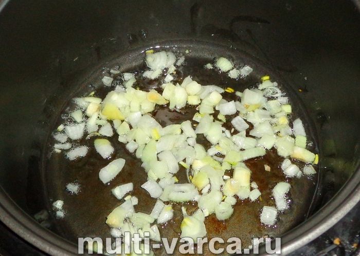 Кабачки тушковані з квасолею в мультиварці