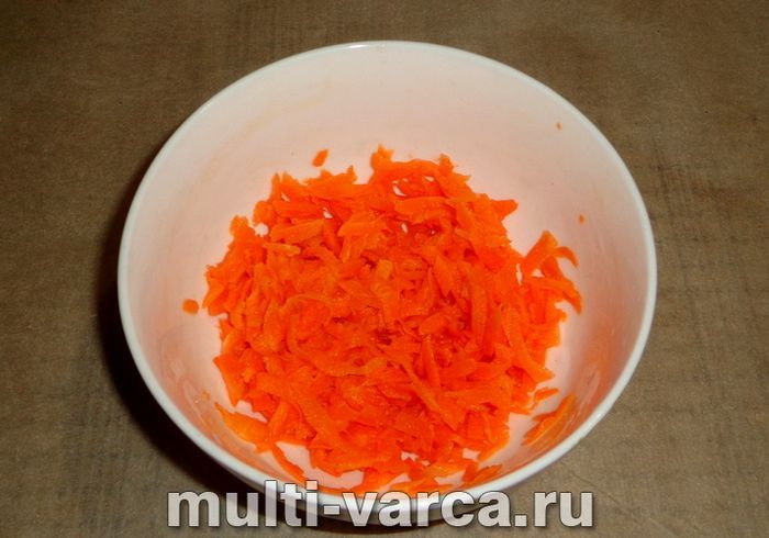 Кіноа з овочами на гарнір у мультиварці