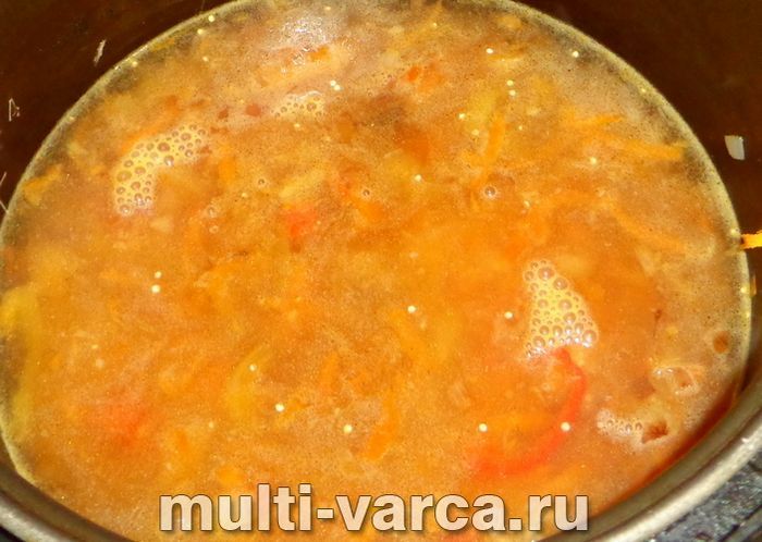 Кіноа з овочами на гарнір у мультиварці