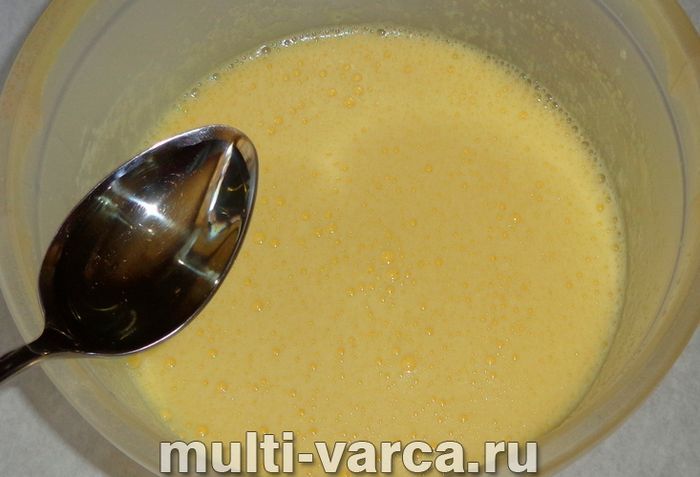 Лимонний пиріг у мультиварці