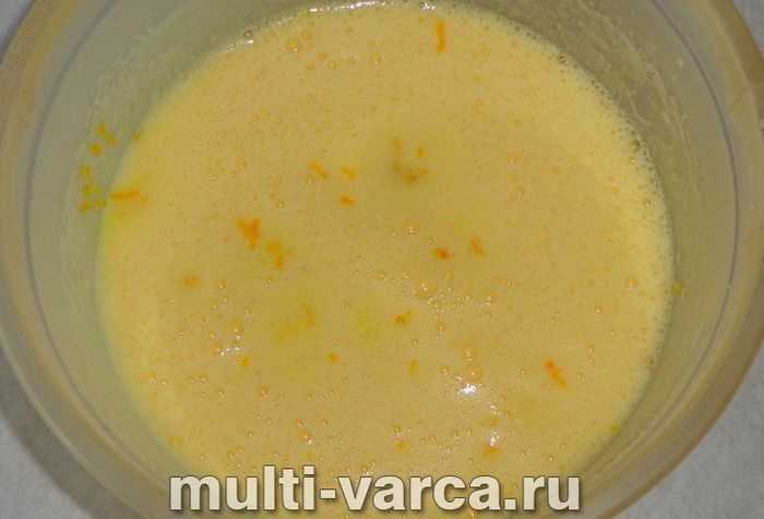 Лимонний пиріг у мультиварці