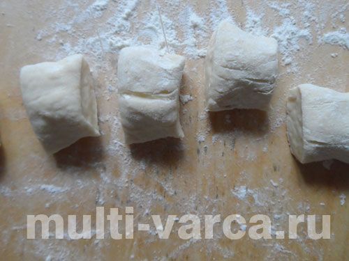 Манти з грибами та квашеною капустою