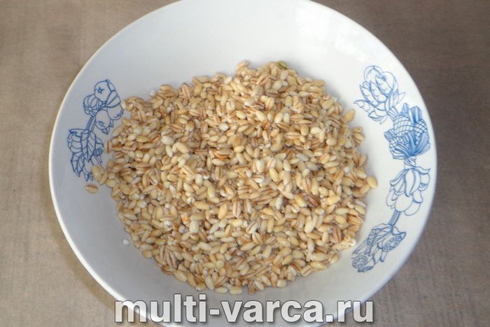 Перловка з реберцями в мультиварці