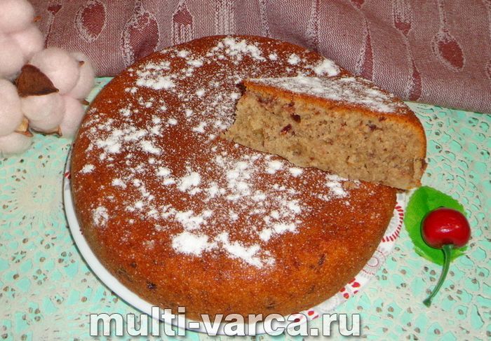 Пиріг із вишневим варенням у мультиварці