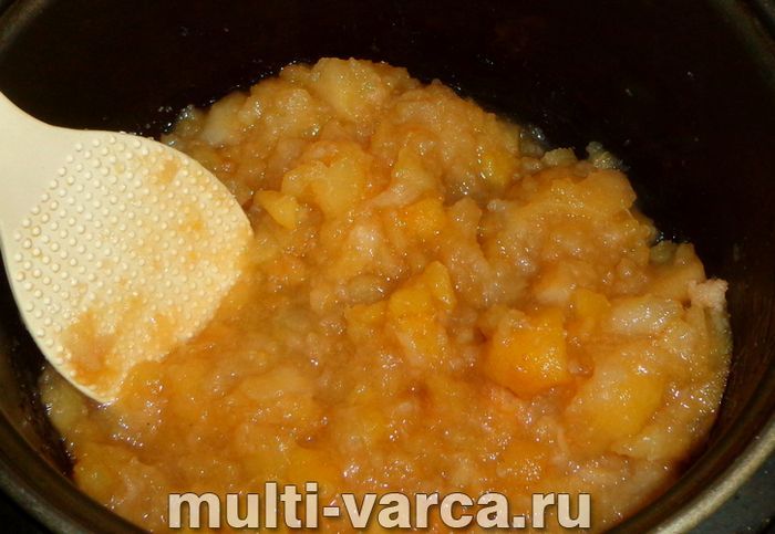 Пюре з яблук у мультиварці
