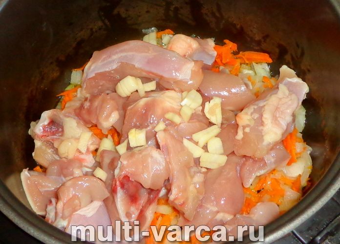 Плов із булгура в мультиварці