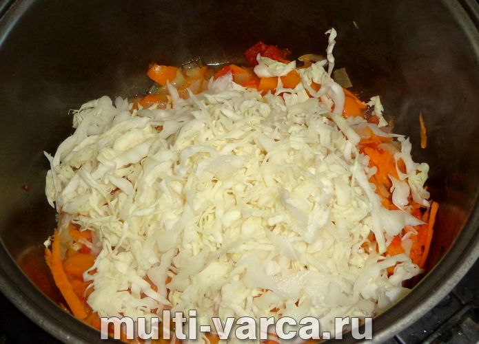 Щи з фрикадельками в мультиварці
