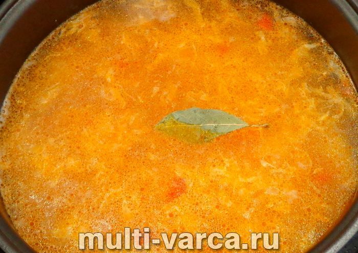Щи з фрикадельками в мультиварці