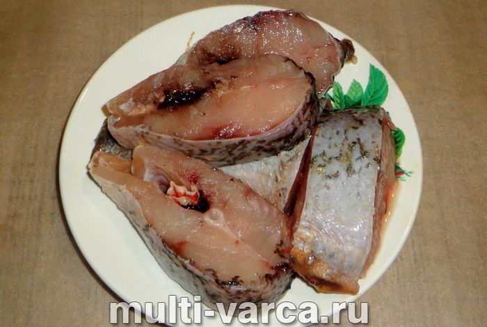 Щука з овочами в мультиварці