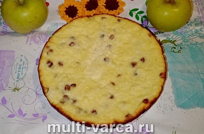 Сирна запіканка з родзинками